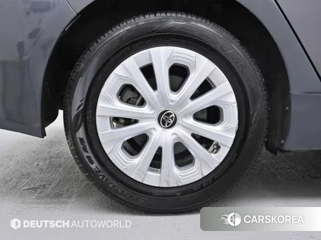 Toyota Prius 4th Generation id 3022757 из Кореи 15