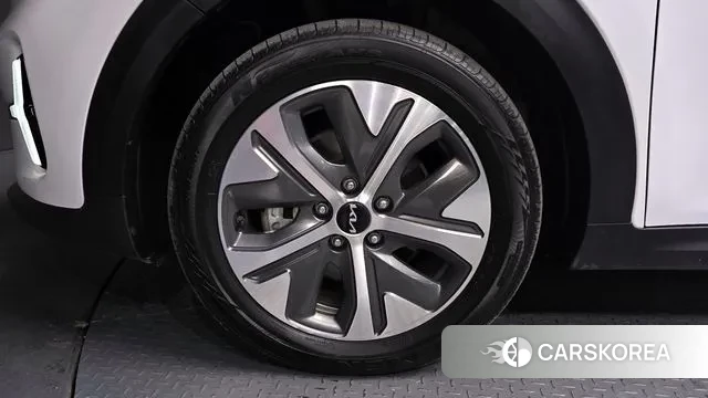 Kia Niro Plus id 3503239 из Кореи 15