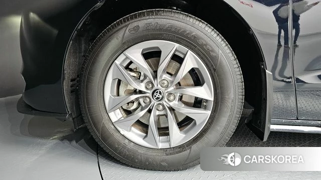 Toyota Sienna 4th Generation id 4266698 из Кореи 25