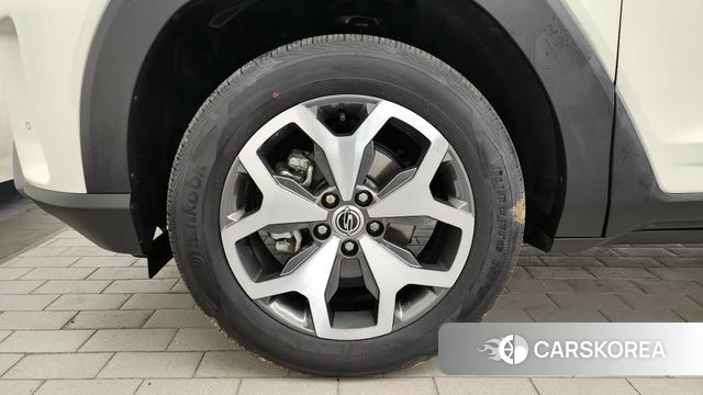 Ssangyong Torres id 3891985 из Кореи 15