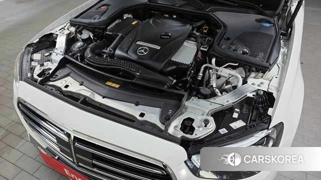 Mercedes-Benz E-Class W213 id 4665870 из Кореи 28