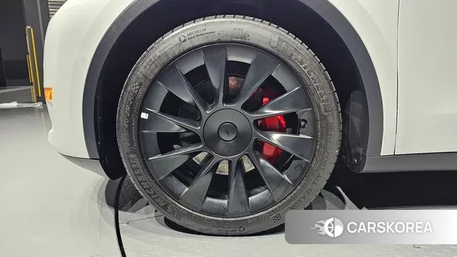 Tesla Model Y id 3290134 из Кореи 15