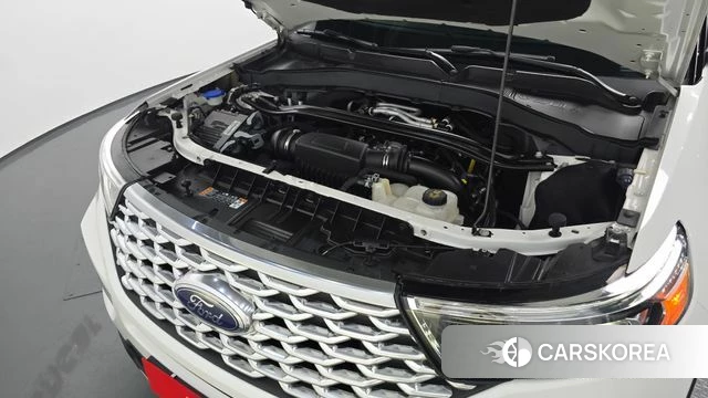 Ford Explorer 6th Generation id 4613565 из Кореи 27