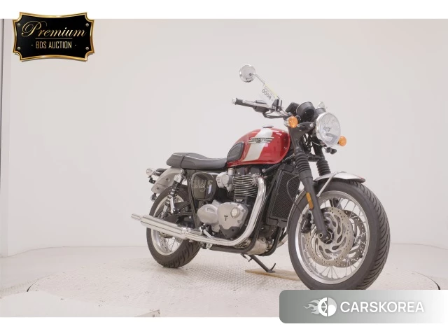 Triumph BONNEVILLE T120 2025 из Японии, фото 4