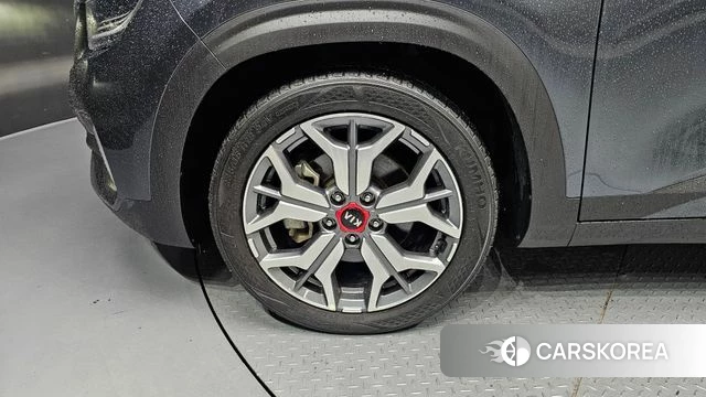 Kia Seltos id 4402494 из Кореи 15