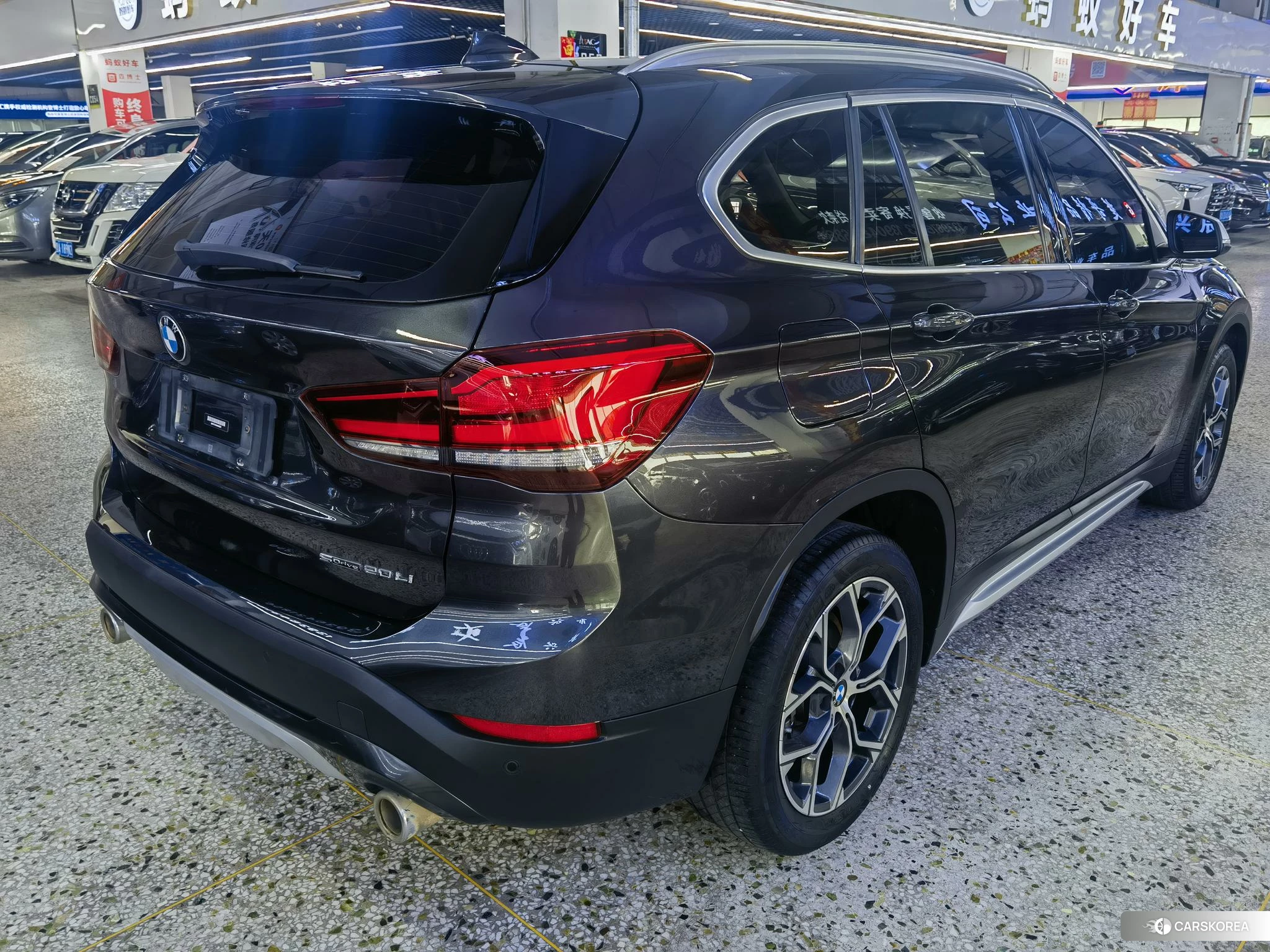 BMW X1 2021 Темно-серый из Китая, фото 6