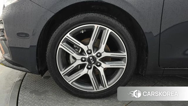 Kia Come New K3 id 4755248 из Кореи 15