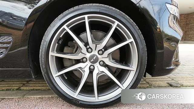 Genesis The New G70 id 3941907 из Кореи 15