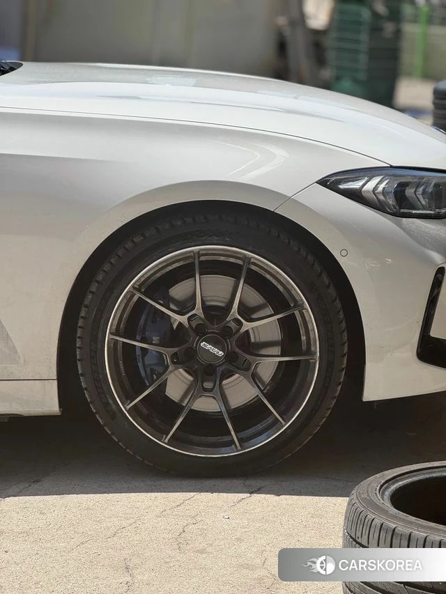 BMW 3 Series (G20) 2024 Белый из Кореи, фото 5