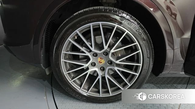 Porsche Cayenne (PO536) id 3878835 из Кореи 15