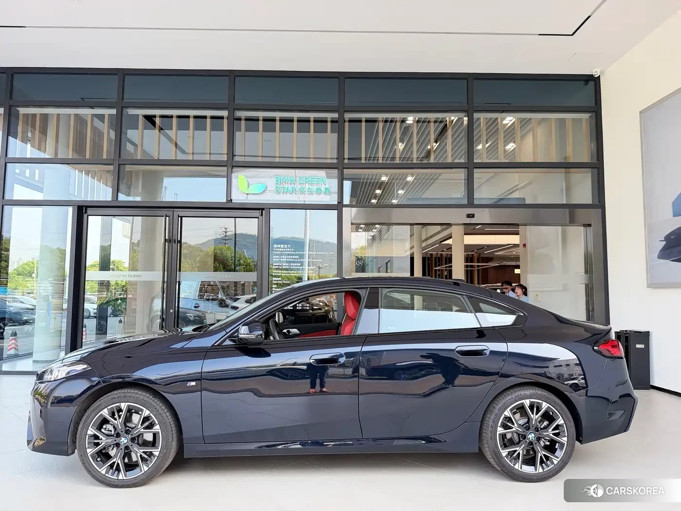BMW 2 series id 4589439 из Китая 8