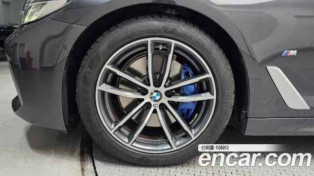 BMW 5 Series (G30) id 2943642 из Кореи 15