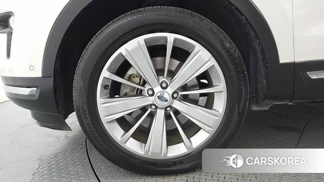 Ford Explorer id 4795006 из Кореи 31