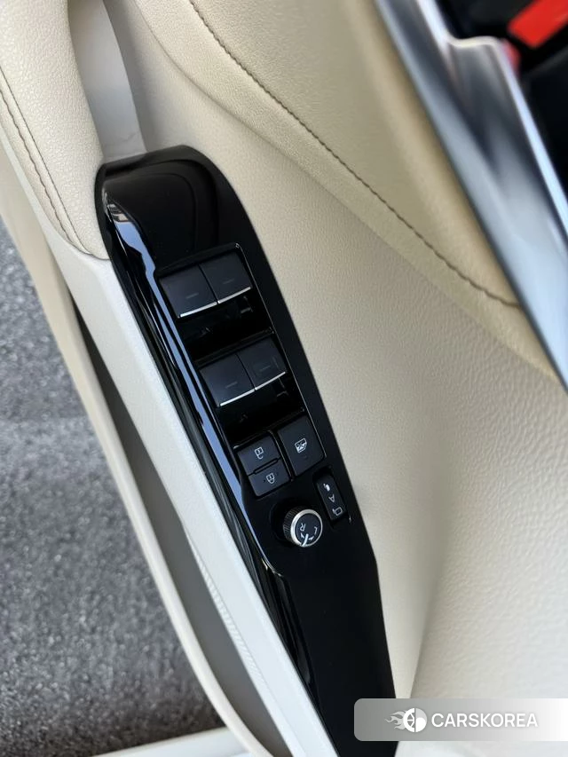 Toyota Camry id 4299851 из Китая 24