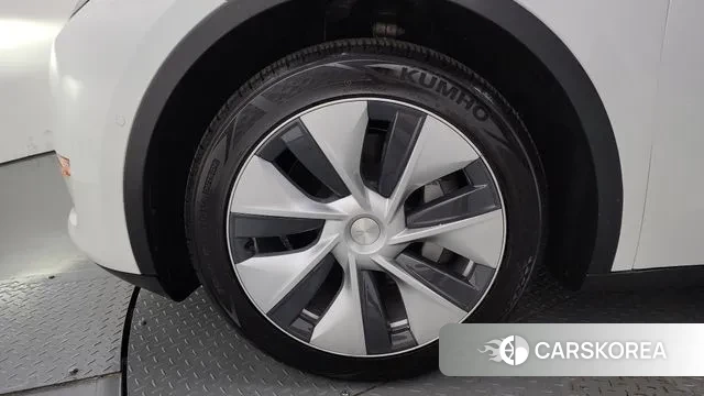 Tesla Model Y id 3053467 из Кореи 15