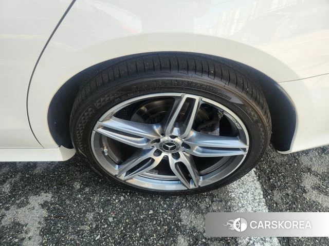 Mercedes-Benz E-Class W213 id 4459340 из Кореи 14