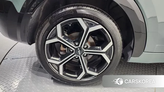 Kia Di Ol Nu Niro id 3053053 из Кореи 15