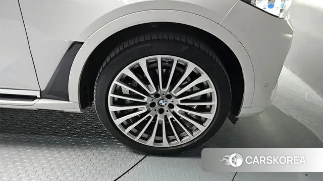 BMW X7 (G07) id 3361072 из Кореи 15