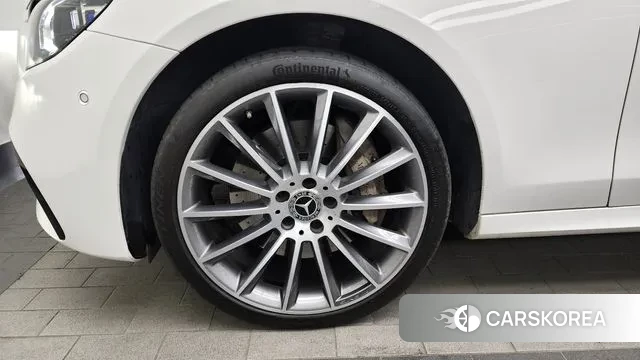 Mercedes-Benz E-Class W213 id 3566850 из Кореи 15