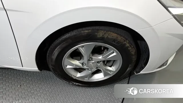 Hyundai Avante (CN7) id 3290265 из Кореи 15