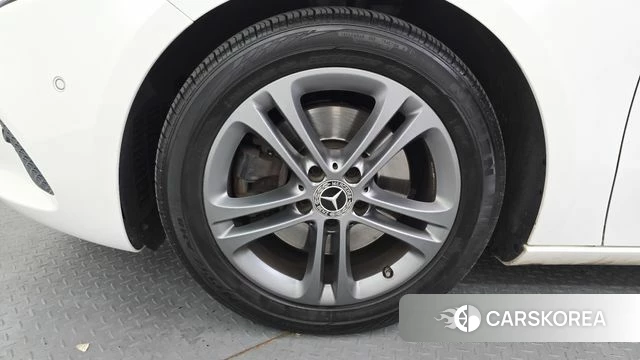 Mercedes-Benz A-Class W177 id 3885711 из Кореи 15