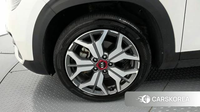 Kia Seltos id 3911484 из Кореи 15