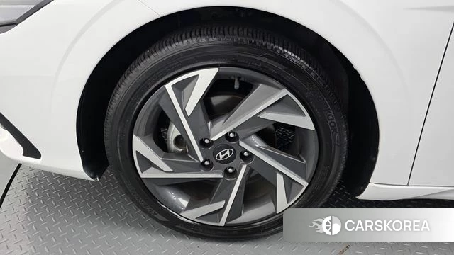Hyundai The New Avante (CN7) id 4590623 из Кореи 15