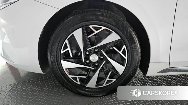 Hyundai The New Grandeur IG Hybrid id 3935876 из Кореи 15