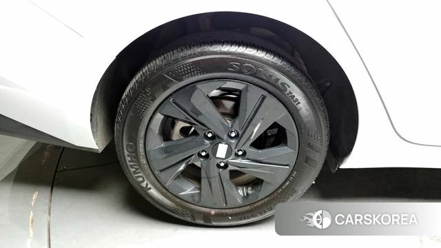 Hyundai Avante (CN7) id 4395283 из Кореи 15