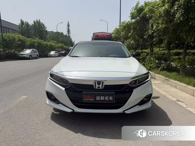 Honda Accord id 4205677 из Китая 10