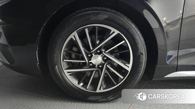 Hyundai The New Grandeur IG id 4402740 из Кореи 26