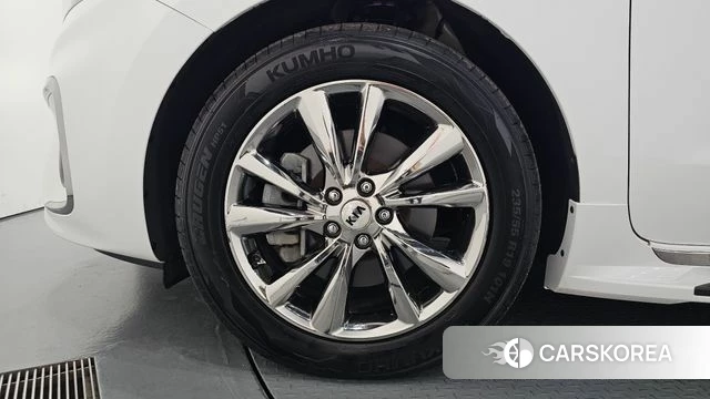 Kia The New Carnival id 4895488 из Кореи 29
