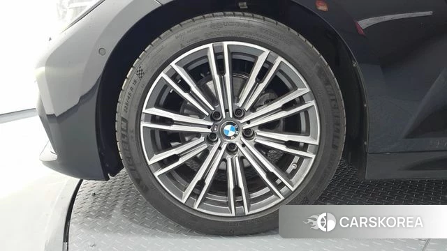 BMW 3 Series (G20) id 4409463 из Кореи 15