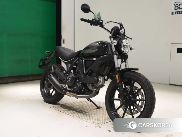 Проданный Ducati SCRAMBLER SIXTY2 2021 из Японии, фото 4