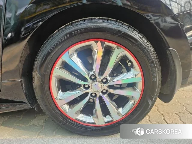 Kia All New Carnival id 3403287 из Кореи 15