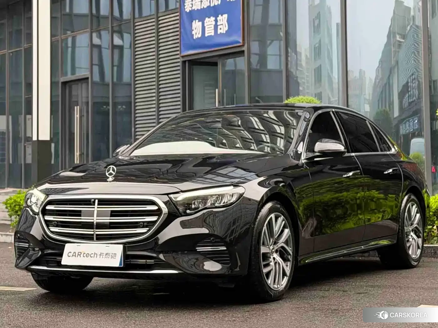 Mercedes-Benz E-Class id 4565320 из Китая 7