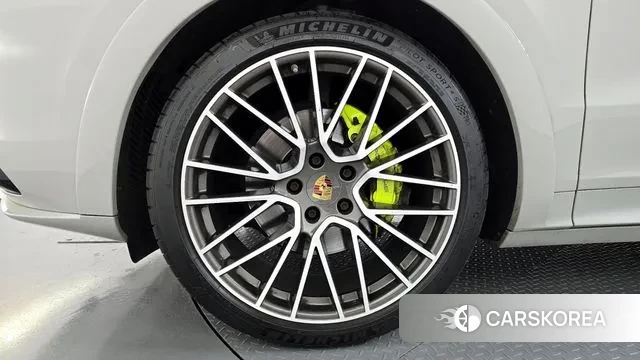 Porsche Cayenne (PO536) id 3444272 из Кореи 15