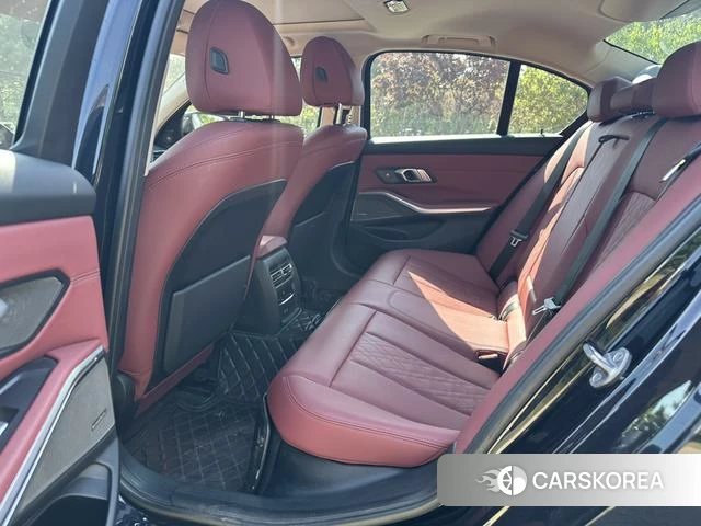 BMW 3 series 2022 Черный из Китая, фото 5