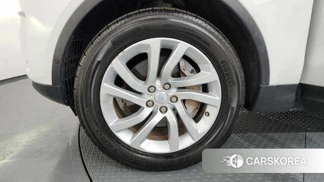 Land Rover Discovery 5 id 4356537 из Кореи 34