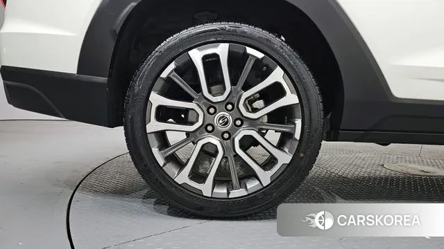 Ssangyong Torres id 3654670 из Кореи 15