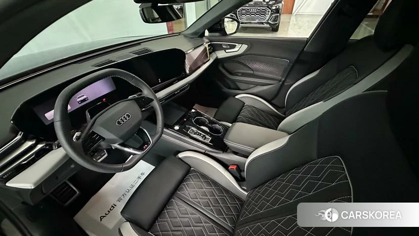 Audi A5L id 4426671 из Китая 12