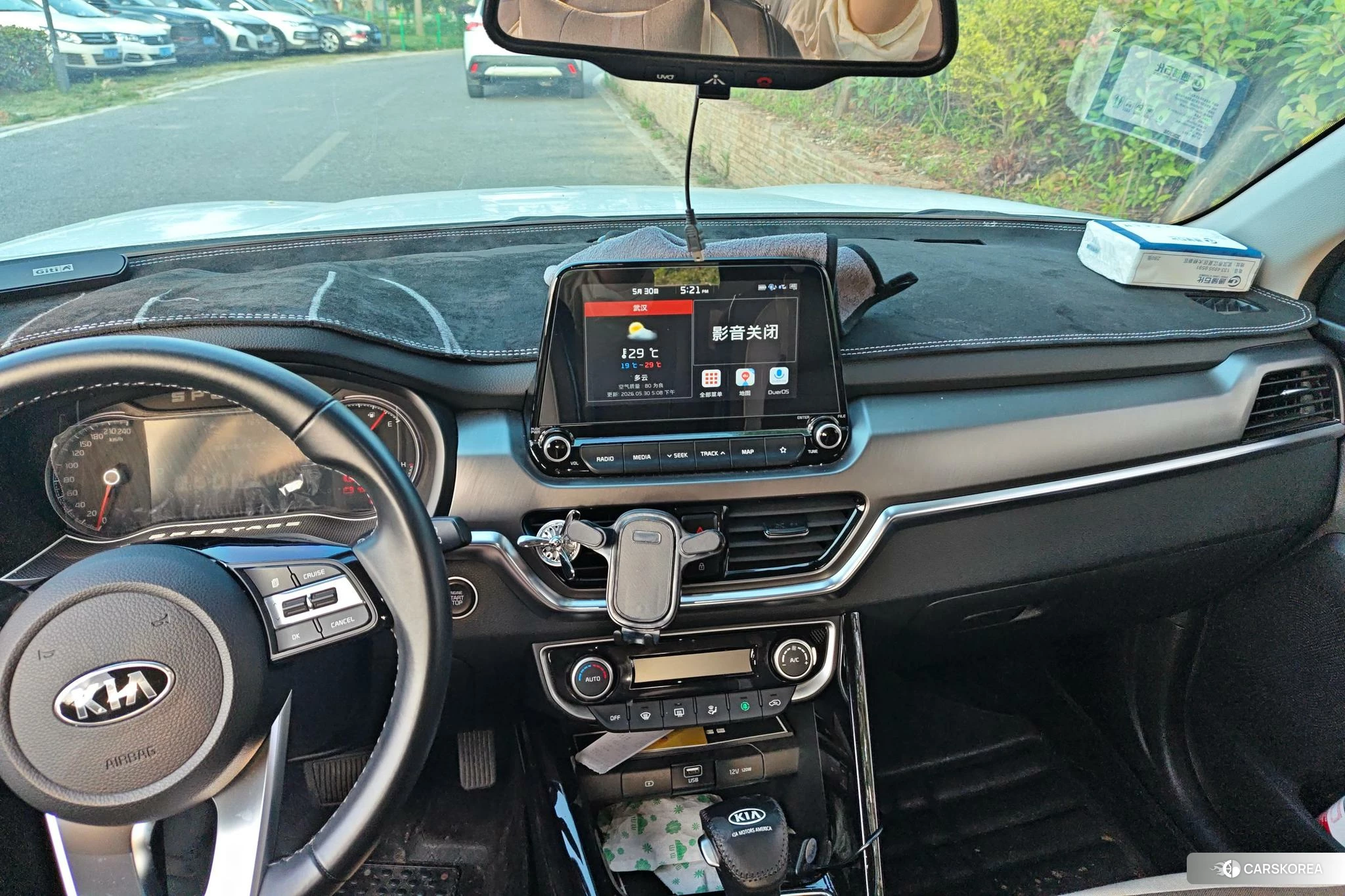 Kia Sportage id 4420801 из Китая 12