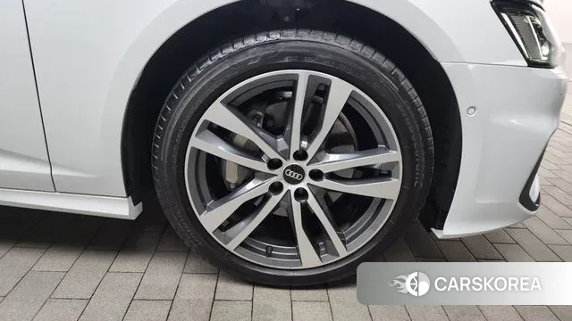 Audi A6 (C8) id 3110685 из Кореи 15