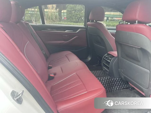 BMW 5 series id 4359493 из Китая 13