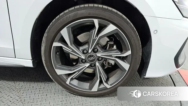 Audi A3 (8Y) id 3739181 из Кореи 15