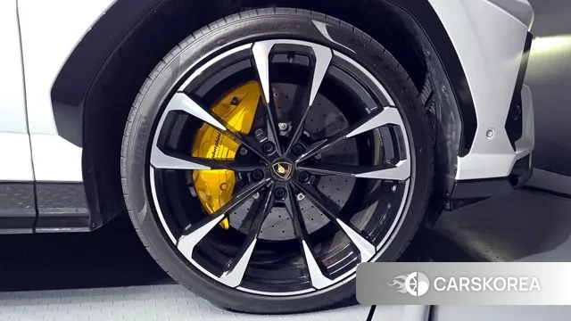 Lamborghini Urus id 3362115 из Кореи 15