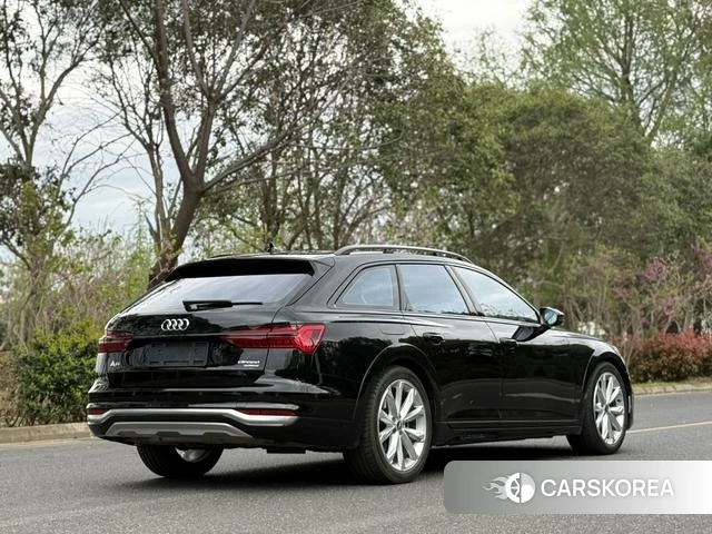 Audi A6 (import) 2021 Черный из Китая, фото 6