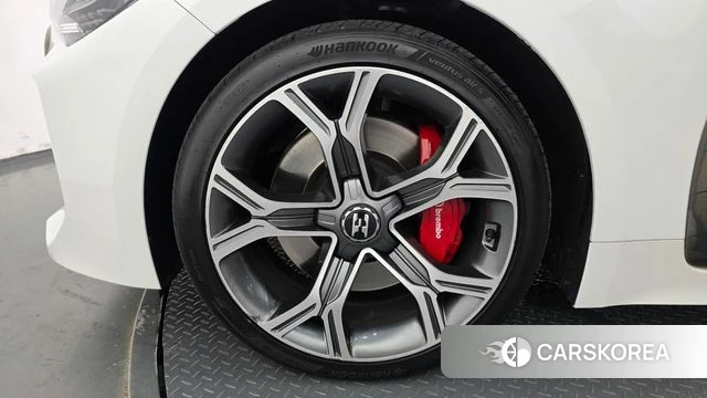 Kia Stinger id 4647900 из Кореи 27