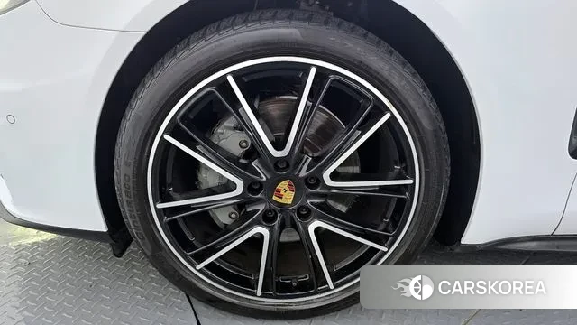 Porsche Panamera (971) id 3474745 из Кореи 15
