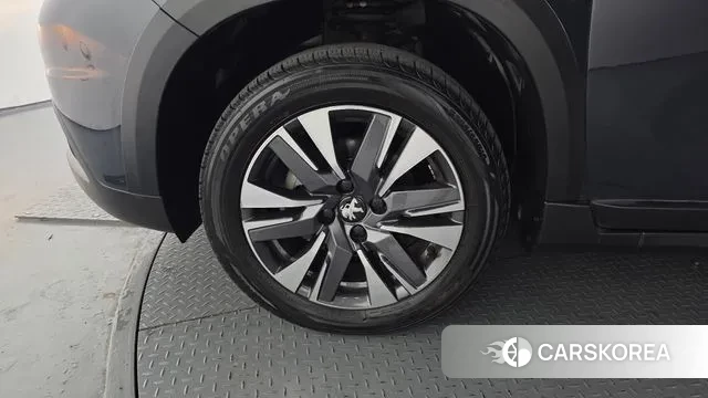 Peugeot 2008 id 3789751 из Кореи 15